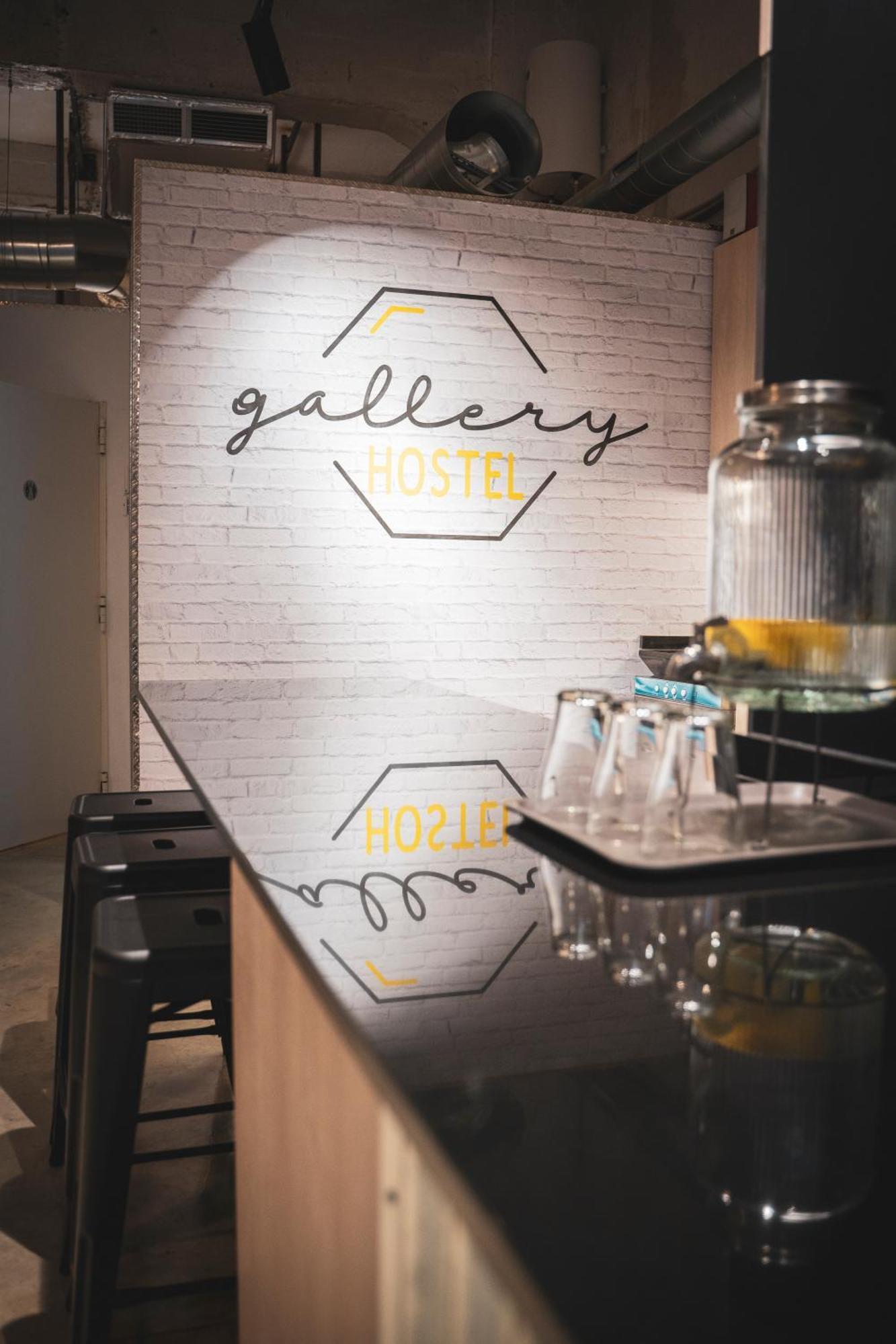 Gallery Hostel Madrid Residencia 외부 사진