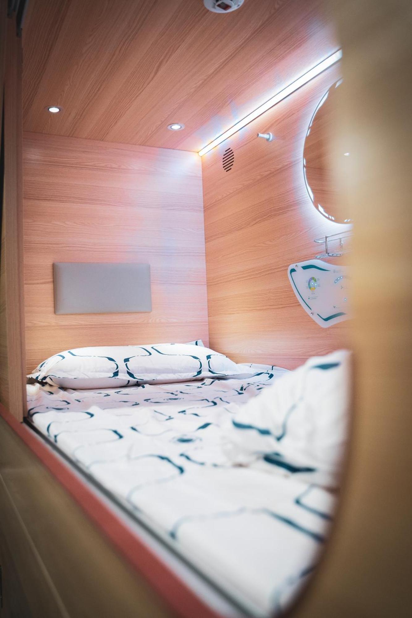 Gallery Hostel Madrid Residencia 외부 사진